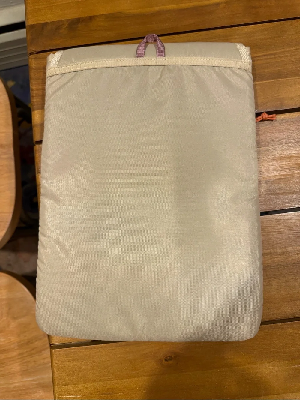 Patagonia like new tan laptop case